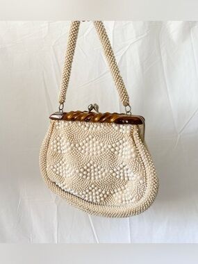 Vintage Cream Beaded Shoulder Bag with Tortoiseshell-Style Frame